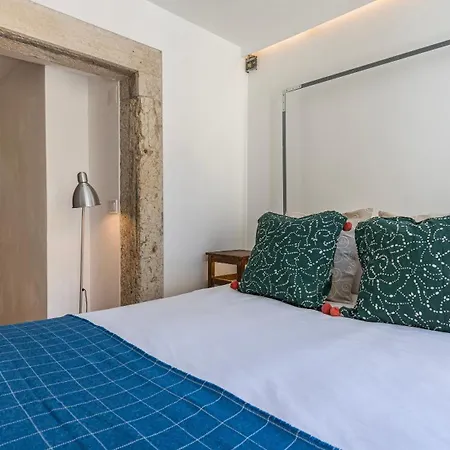 Apartament Downtown By Lovelystay